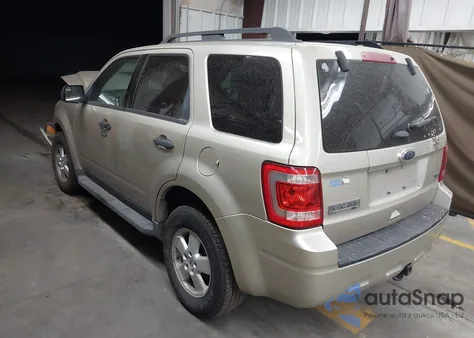 2011 Ford Escape Xlt from USA, damaged, VIN 1FMCU9DG0BKB72819